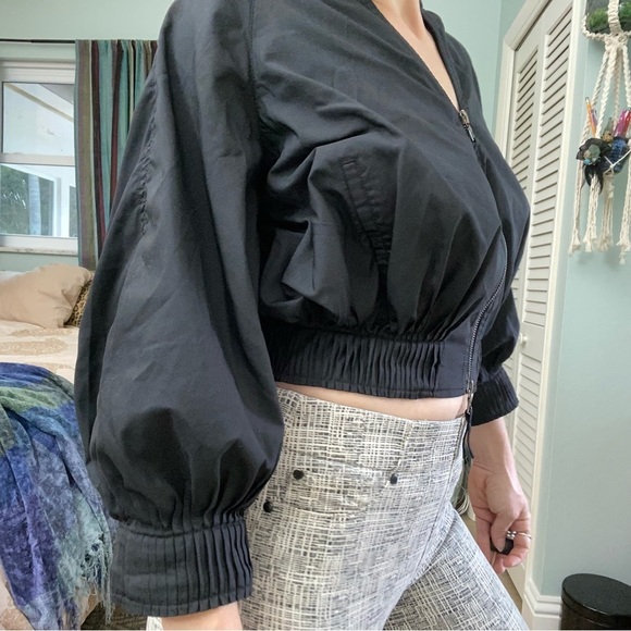 MaxAzria Pleated Cropped Bomber Jacket - Picture 2 of 10